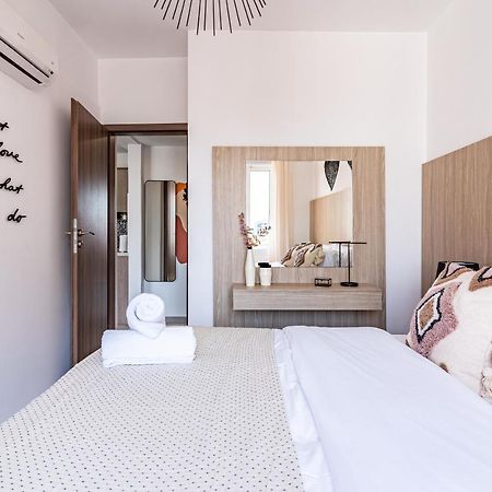 Made With Love 1-Br Apt By Finikoudes Beach Λάρνακα Εξωτερικό φωτογραφία