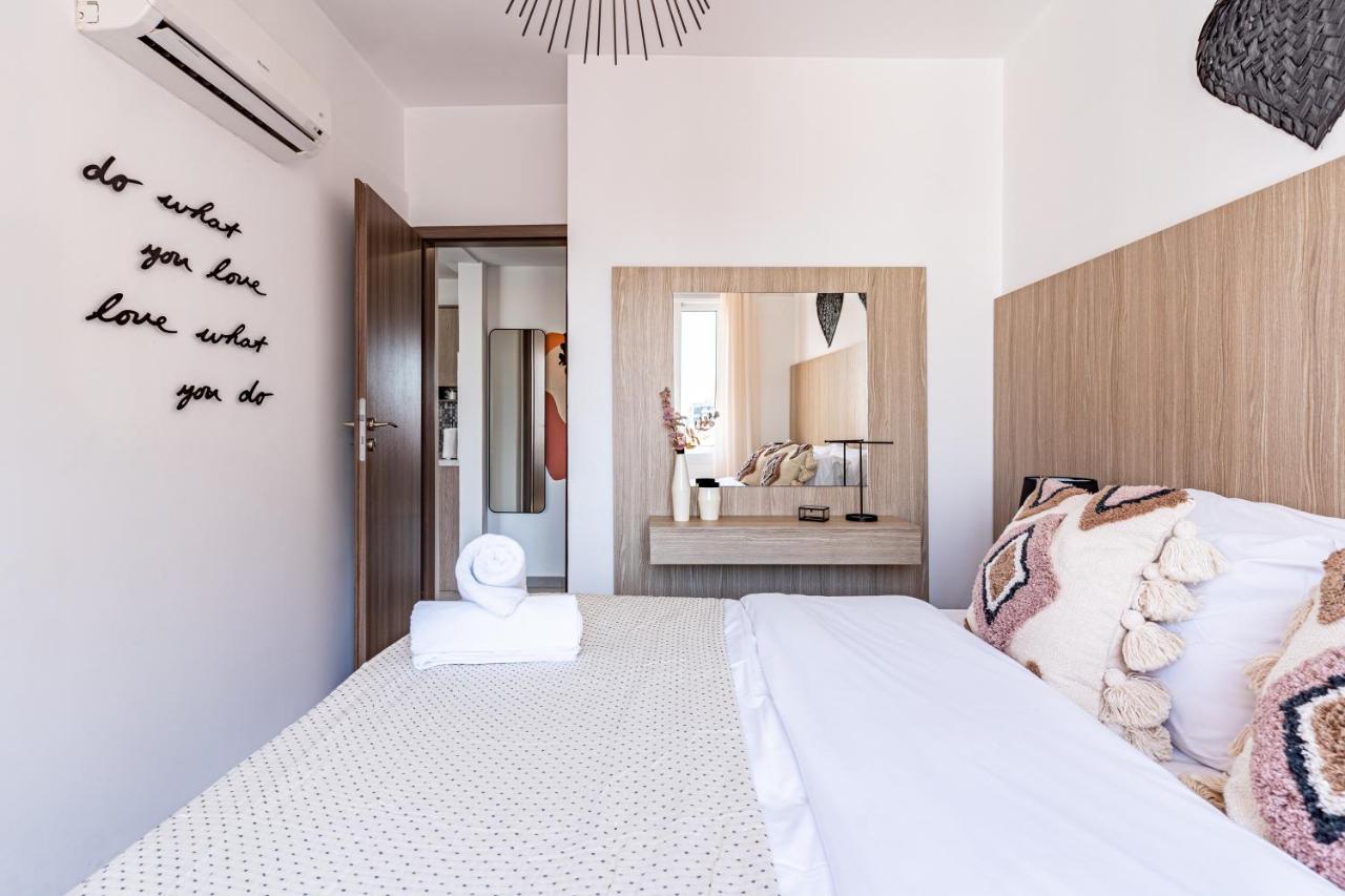 Made With Love 1-Br Apt By Finikoudes Beach Λάρνακα Εξωτερικό φωτογραφία