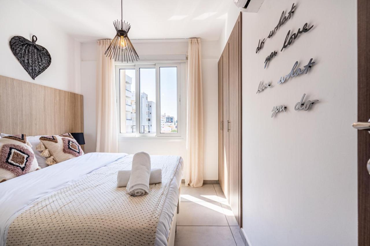 Made With Love 1-Br Apt By Finikoudes Beach Λάρνακα Εξωτερικό φωτογραφία